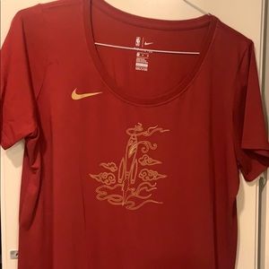 Nike tee shirt